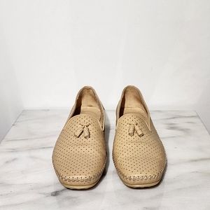 Stuart Weitzman Beige Loafers